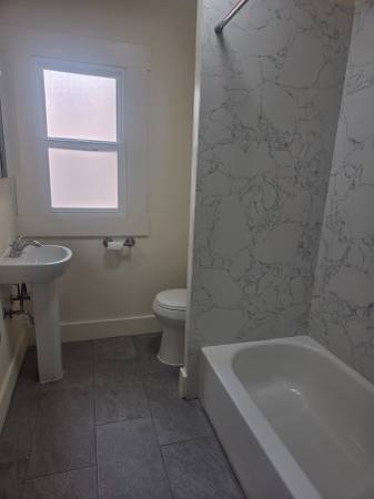 1BR/1BA Apartment · Santa Cruz photo 2