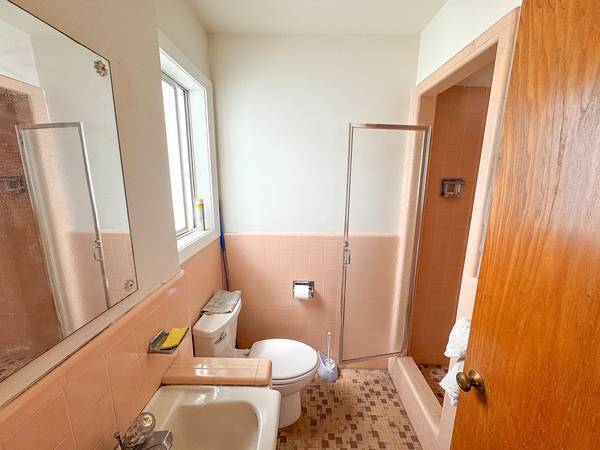 1BR/1BA Apartment · East Elmhurst photo 3