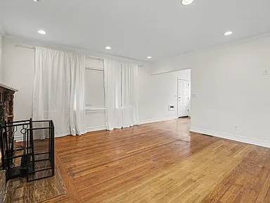 2BR/1BA Single Family House on Dwight Way · Berkeley photo 3