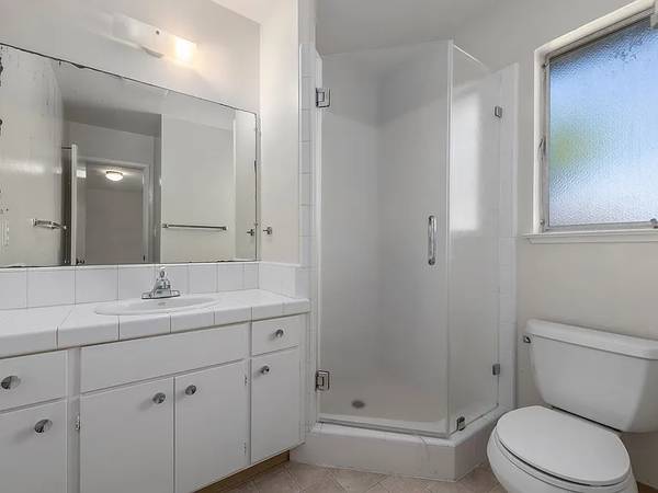 2BR/1BA Apartment · San Jose photo 4