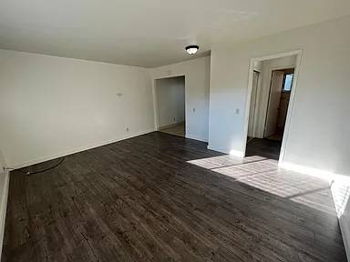 0BR/1BA Apartment on El Camino Way · Palo Alto photo 3