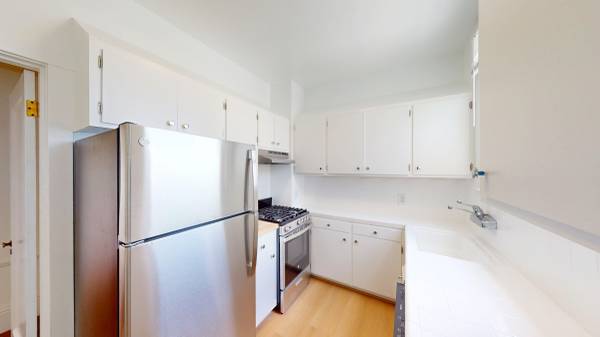 1BR/1BA Apartment · New York photo 2