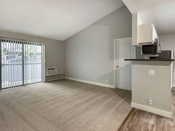 1BR/1BA Apartment · New York photo 2