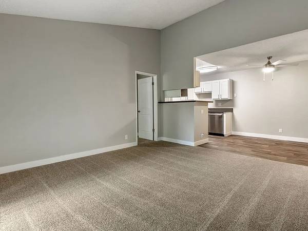 1BR/1BA Apartment · New York photo 5