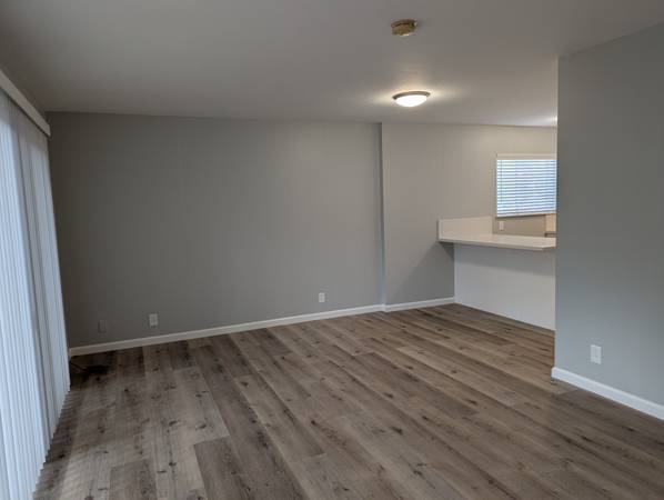 1BR/1BA Apartment · Astoria photo 2