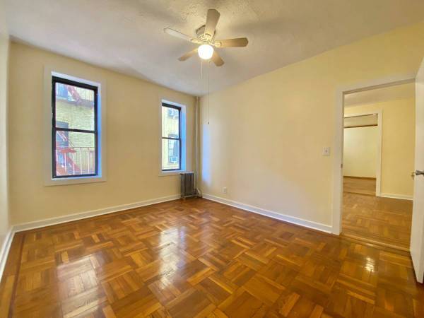 1BR/1BA Apartment · Ridgewood photo 2