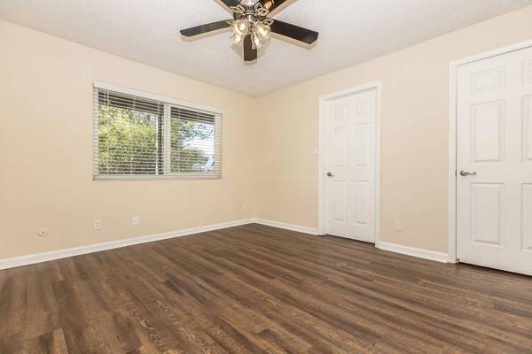 1BR/1BA Apartment · Bronx photo 2