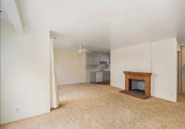 1BR/1BA Apartment · Bolingbrook photo 3