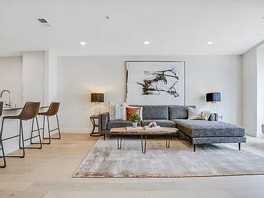 3BR/3BA Apartment · San Francisco photo 3