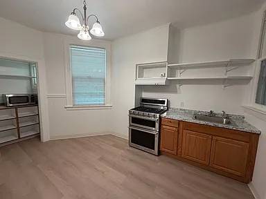 1BR/1BA Apartment · San Francisco photo 5