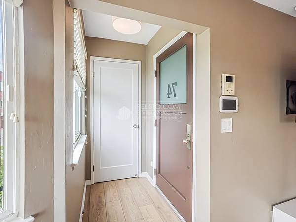 2BR/1BA Apartment · San Francisco photo 5
