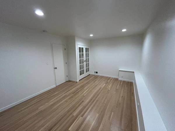 1BR/1BA Apartment · Jamaica photo 3
