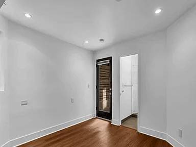 2BR/1BA Apartment · New York photo 5