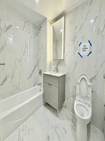 1BR/1BA Apartment on 41st Ave · Flushing photo 3
