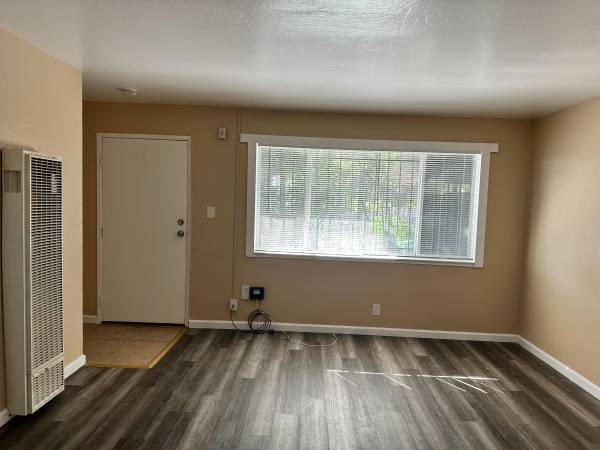 2BR/1BA Apartment · San Francisco photo 3