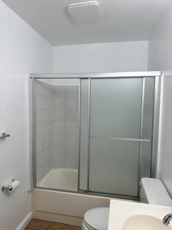 2BR/1BA Apartment · San Francisco photo 4