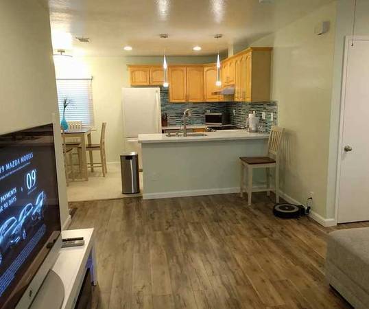 1BR/1BA Apartment · San Francisco photo 2