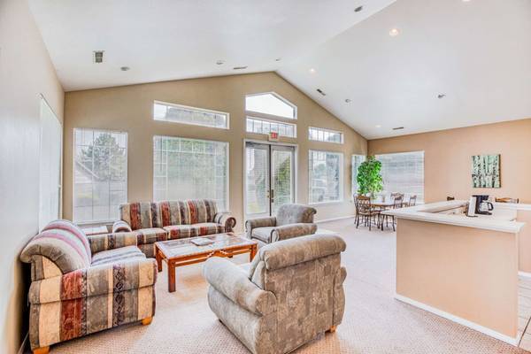 2BR/1BA Apartment · San Jose photo 3