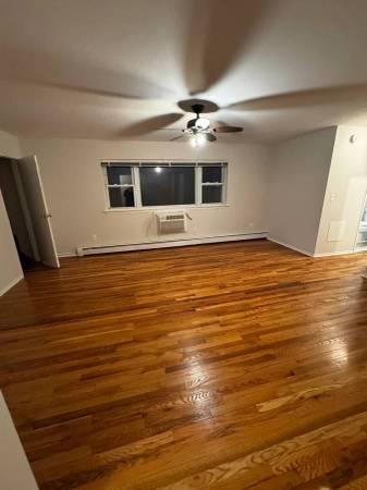 2BR/1BA Apartment · San Francisco photo 2