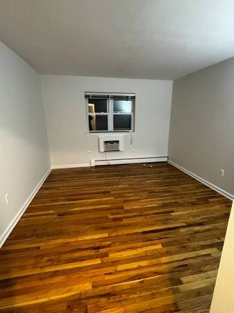 2BR/1BA Apartment · San Francisco photo 4