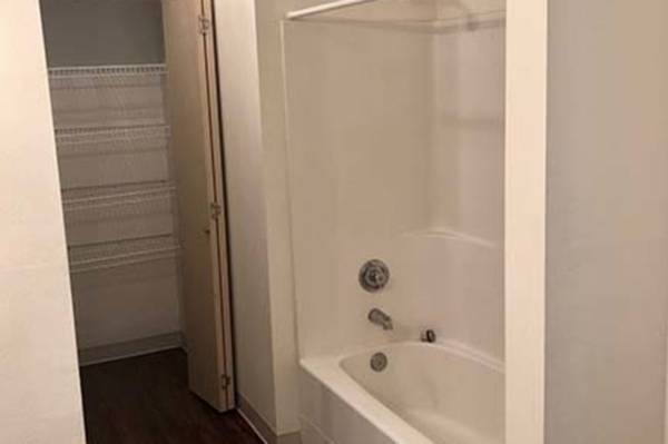 2BR/1BA Apartment · San Jose photo 3