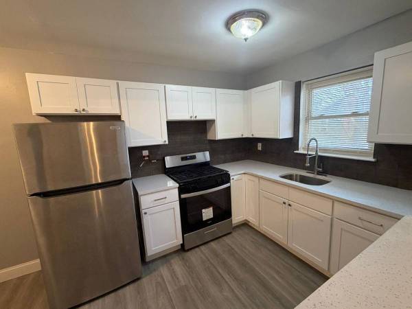 1BR/1BA Apartment · San Francisco photo 5
