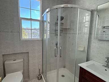 2BR/1BA Apartment · San Francisco photo 4