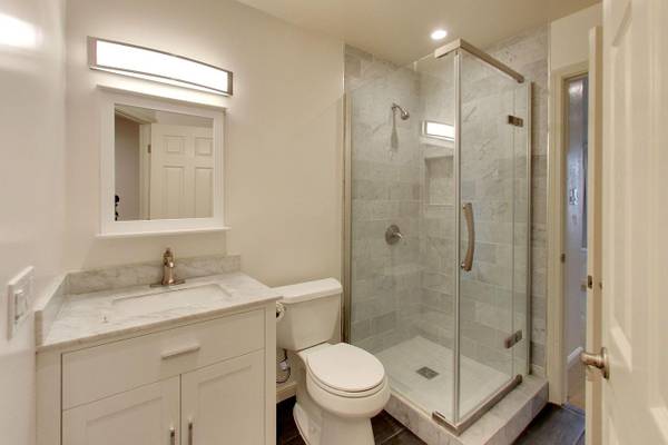2BR/2BA Apartment · San Francisco photo 3