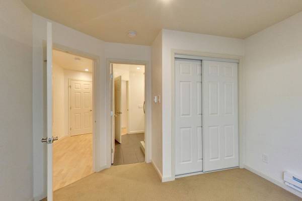 2BR/2BA Apartment · San Francisco photo 4