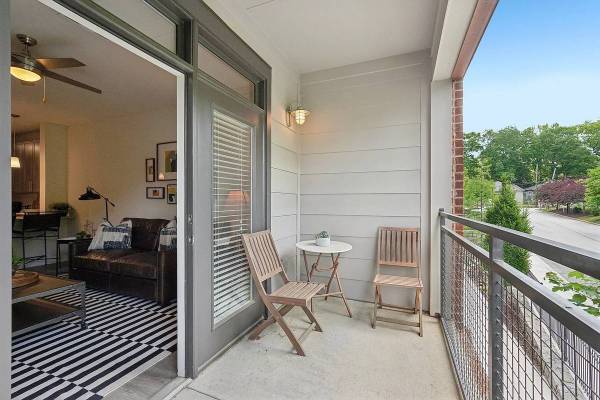 2BR/1BA Apartment · El Cerrito photo 3