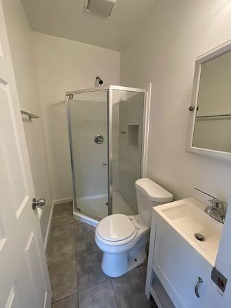 1BR/1BA Apartment · San Francisco photo 4