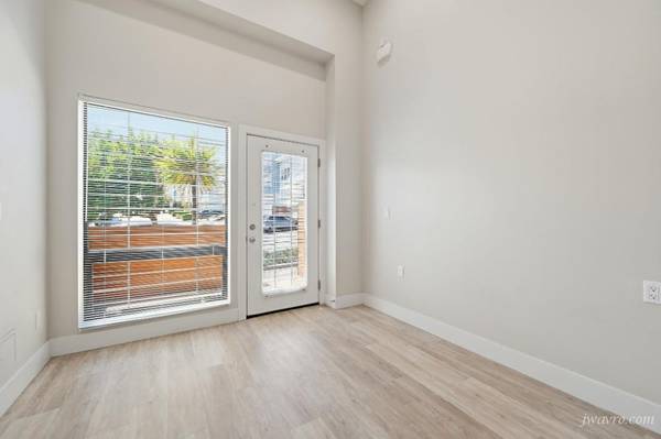 0BR/1BA Apartment · San Francisco photo 4
