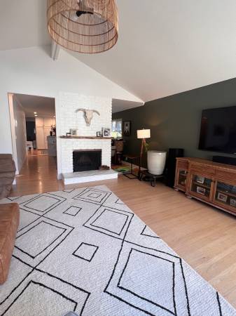 4BR/3BA Apartment · Greenbrae photo 5