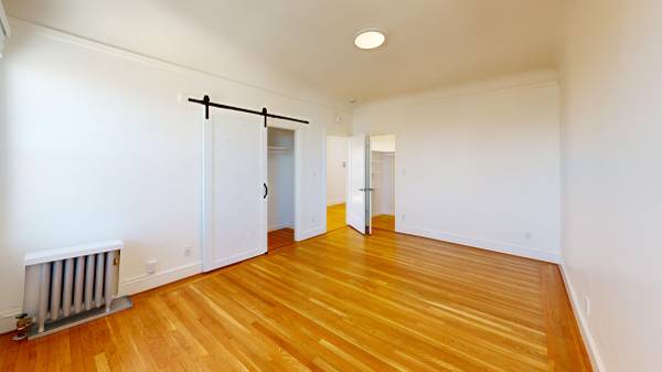 2121 Sacramento photo 5