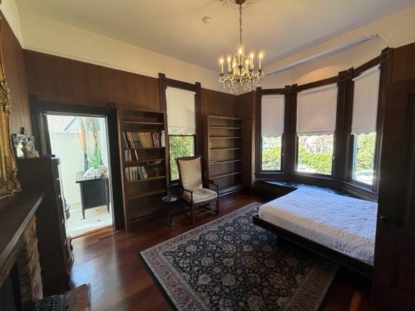 4BR/2BA Duplex on 3rd St · Santa Cruz photo 5