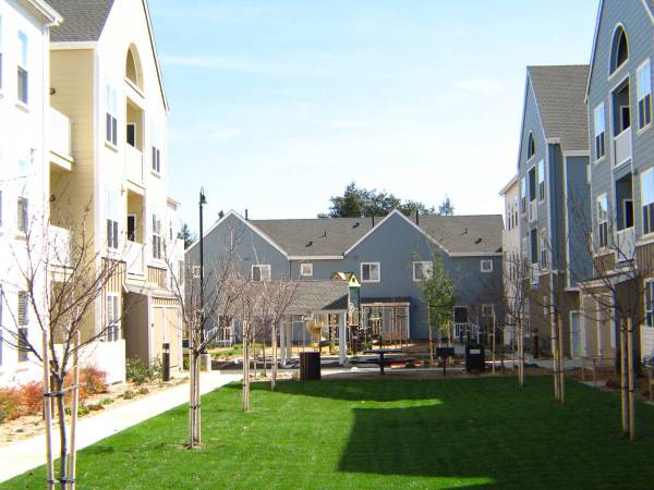 1BR/1BA Apartment · Gilroy photo 2