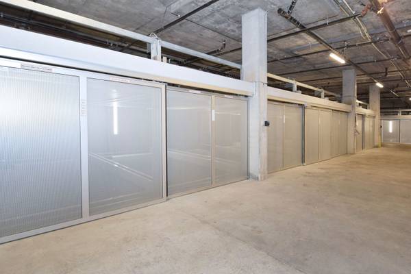 1BR/1BA Apartment on Park Road · Burlingame photo 4