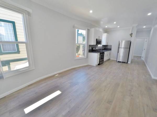 1BR/1BA Apartment on 22nd Street · Oakland photo 2