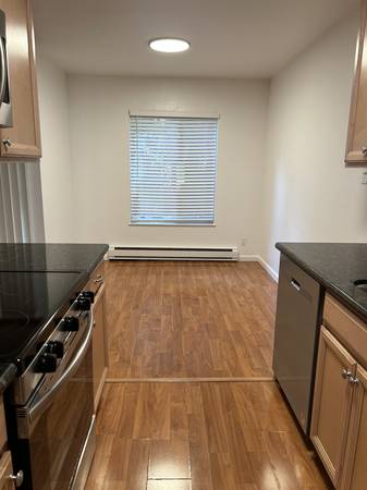 2BR/1BA Condo · Mountain View photo 5