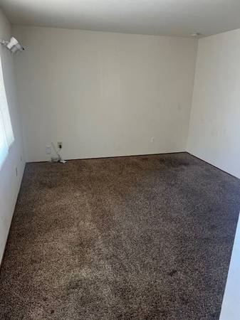 2BR/1BA Duplex · Berkeley photo 3
