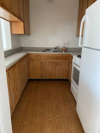 1BR/1BA Apartment on Clark St Apt B · Santa Rosa photo 4