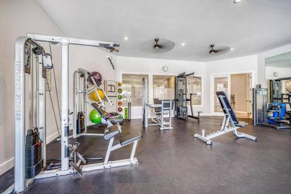 Apartments on Solano Ave. · Napa photo 5