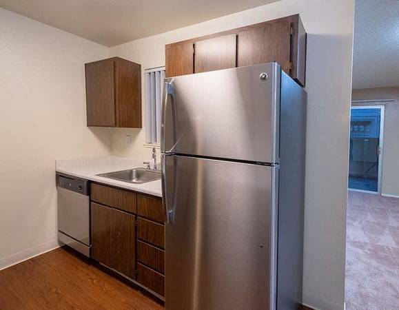 2BR/1BA Apartment on East Cotati · Rohnert Park photo 5