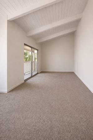 Apartments on Brae Burn Avenue Near Gresel Street · Hayward photo 4