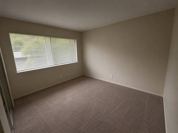 2BR/1BA Apartment on Ross Street · Kentfield photo 4