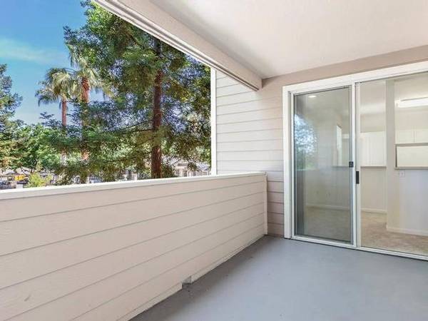 1BR/1BA Apartment on Haven Pl · Pleasanton photo 3