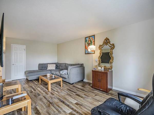 2BR/1BA Apartment on Wilder Dr. · Soquel photo 2