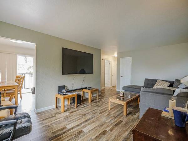 2BR/1BA Apartment on Wilder Dr. · Soquel photo 3