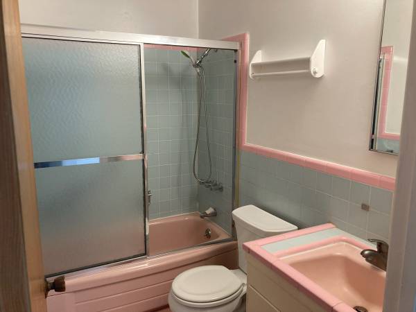 2BR/1BA Apartment on 24th Avenue · San Francisco photo 4