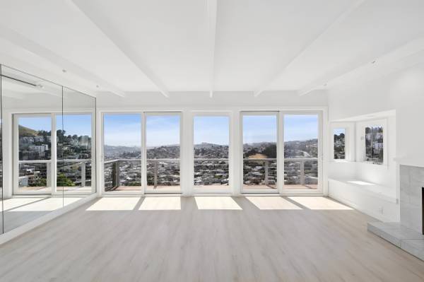 2BR/2BA Flat · San Francisco photo 4